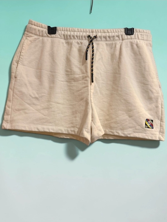 Peloton Pants - Peloton TWGF Relaxed Fit Fleece Sweat Shorts Cream Off-White Size XL Women's